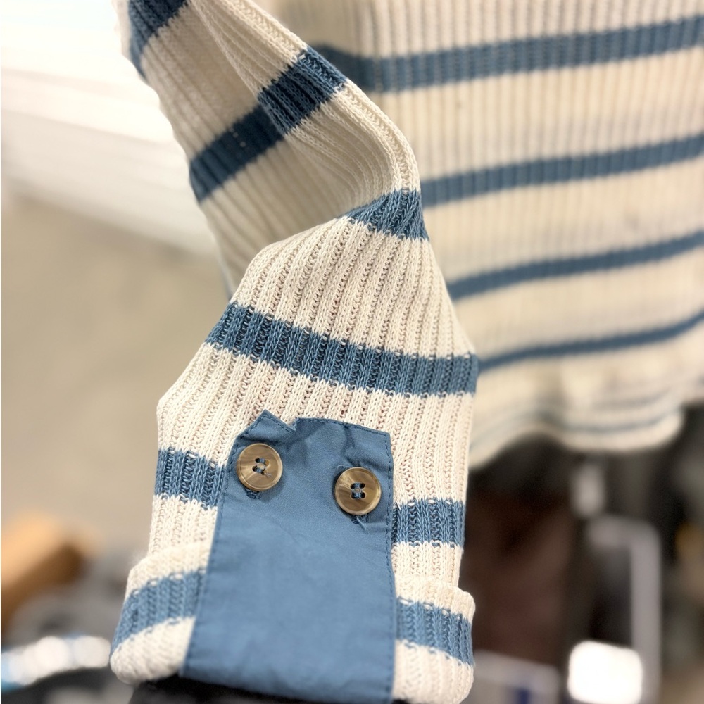 Blu Pepper Blue and White Knit Top - Picture 4 of 4